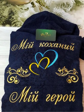 Халат з вишивкою 
